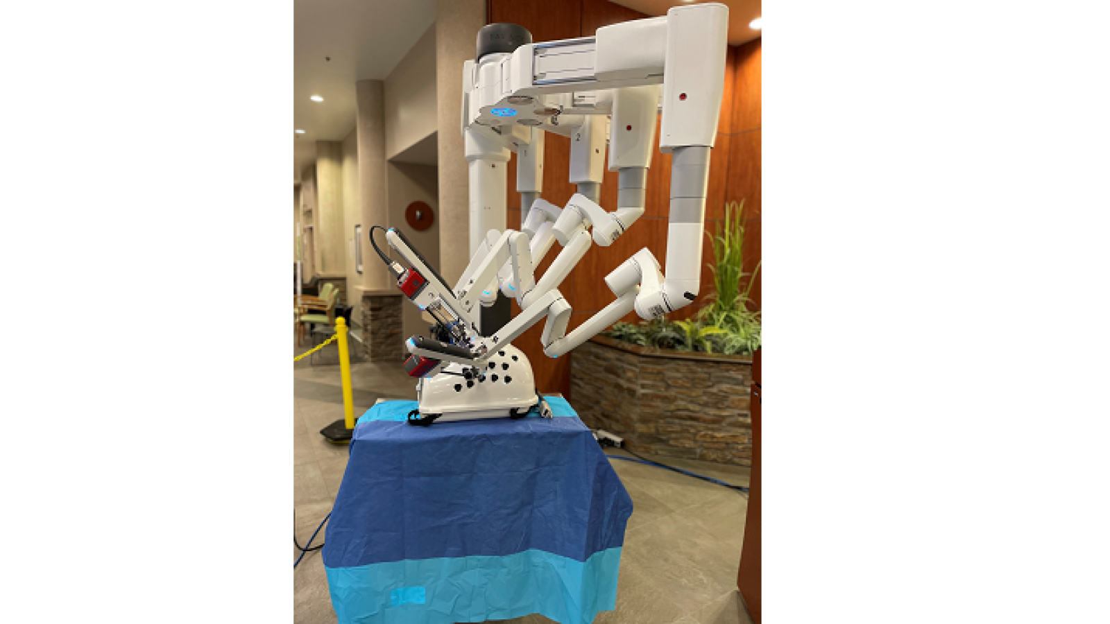 Guthrie Corning Hospital Unveils Surgical Robot Guthrie